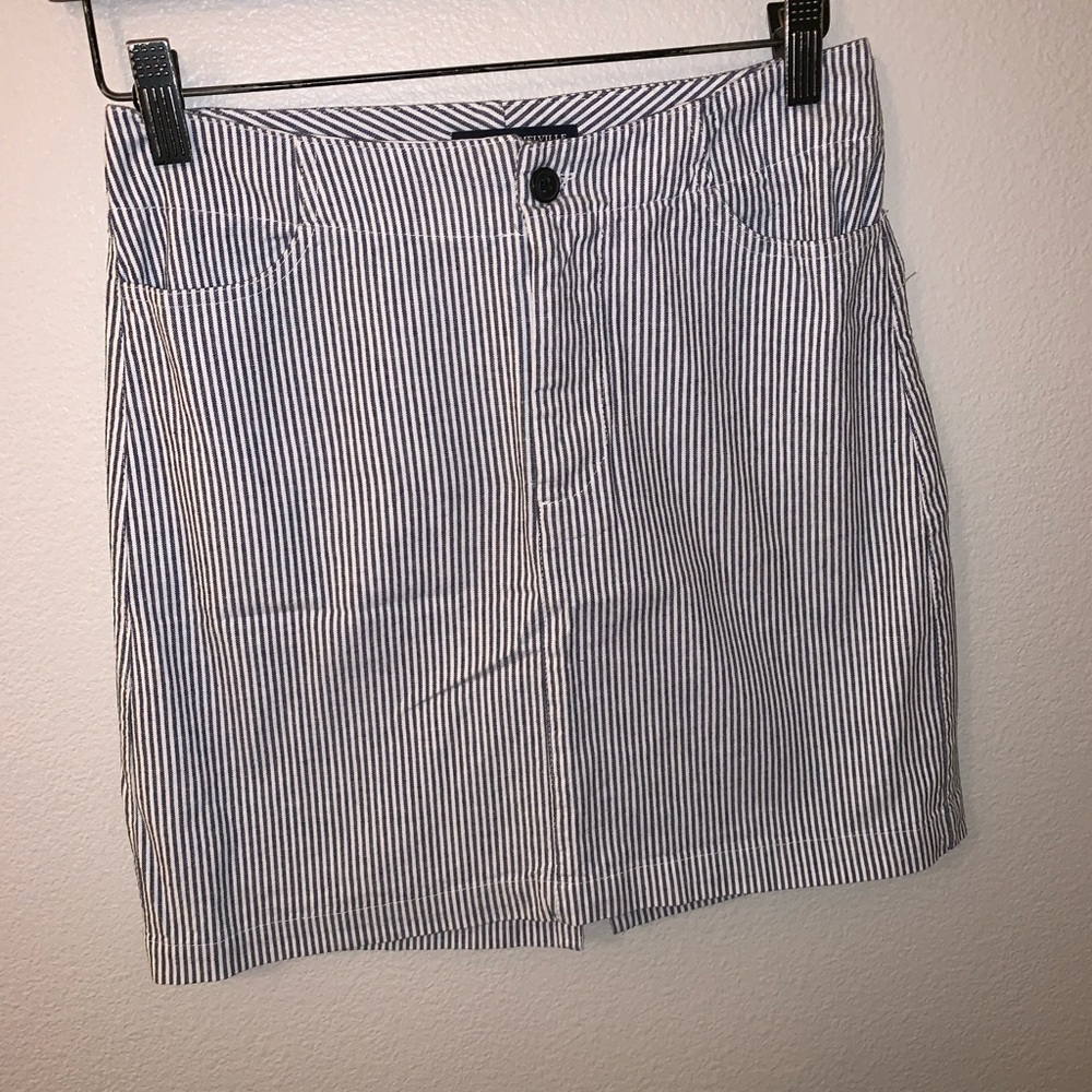 Brandy Melville skirt